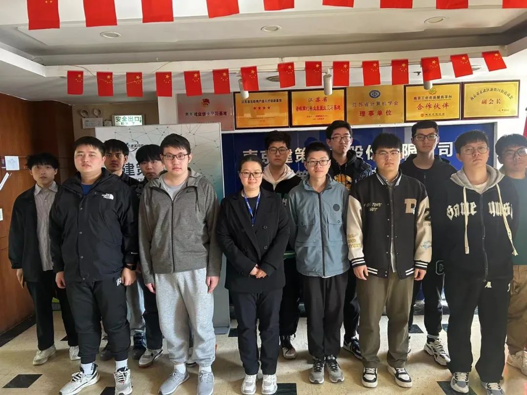 春天最美，萬物復(fù)蘇，正是學(xué)習(xí)的好時光